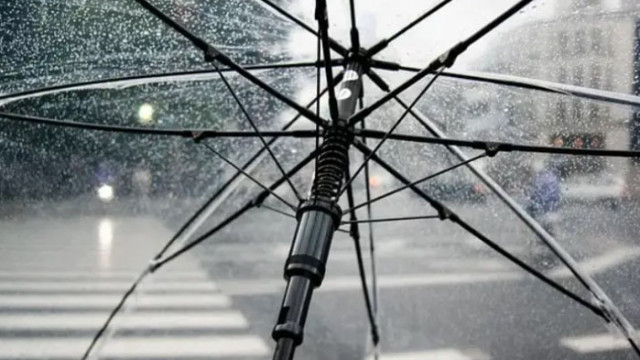 Жълт код за интензивни валежи е обявен в областите Враца