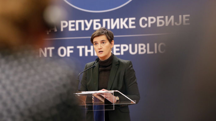 Премиерът на Сърбия намекна за оставка