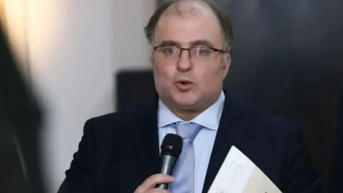 Когато всички политици искат да дирижират, става не симфония, а