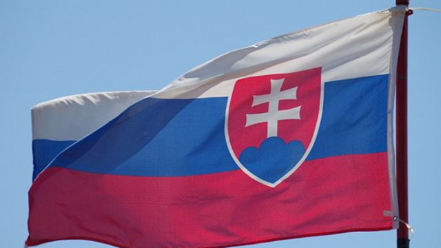 Председателят на словашкия парламент Борис Колар утвърди окончателно 30 септември