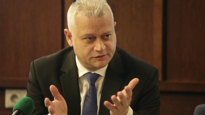 Хора, които до вчера са защитавали главния прокурор, сега са