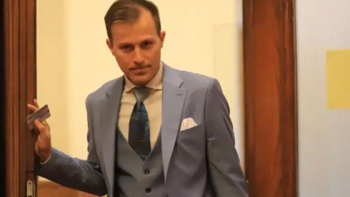 От Фейсбук профила на депутата от ПП/ДБ Искрен Митев Гешев