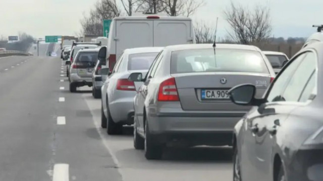 Въвеждат се временни промени в движението по автомагистрала Тракия съобщиха