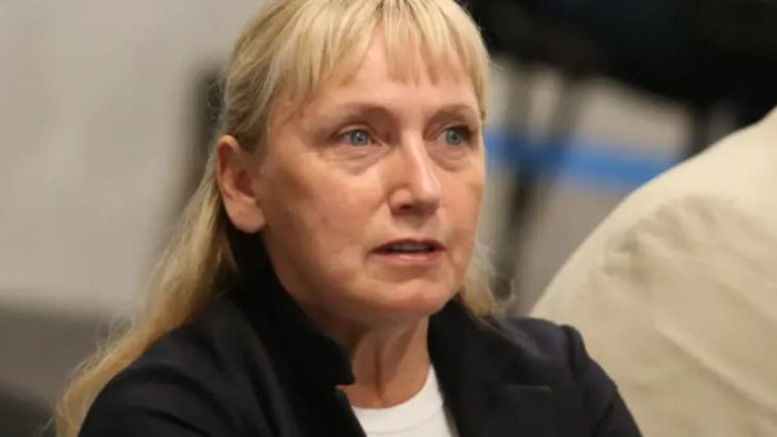 Елена Йончева е инициатор на изслушването на Иван Гешев на