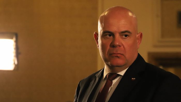 Висшият съдебен съвет се събира отново днес, за да продължи