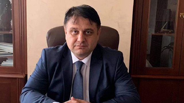 Областният управител на Софийска област Радослав Стойчев подаде заявление за