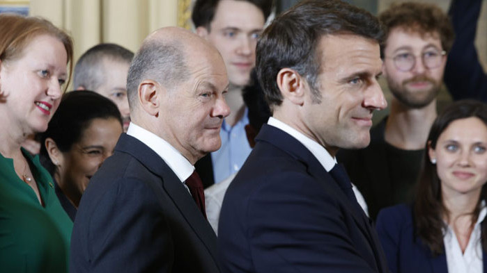 Френският президент Еманюел Макрон предупреди, че украинската контранастъпление срещу руските