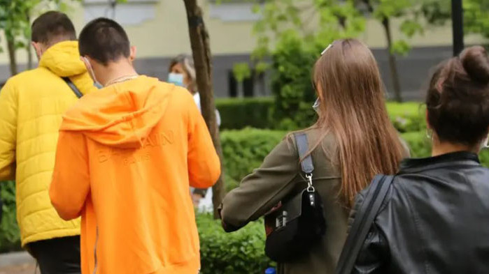 Днес учениците, завършили 7 и 10 клас, се явяват на