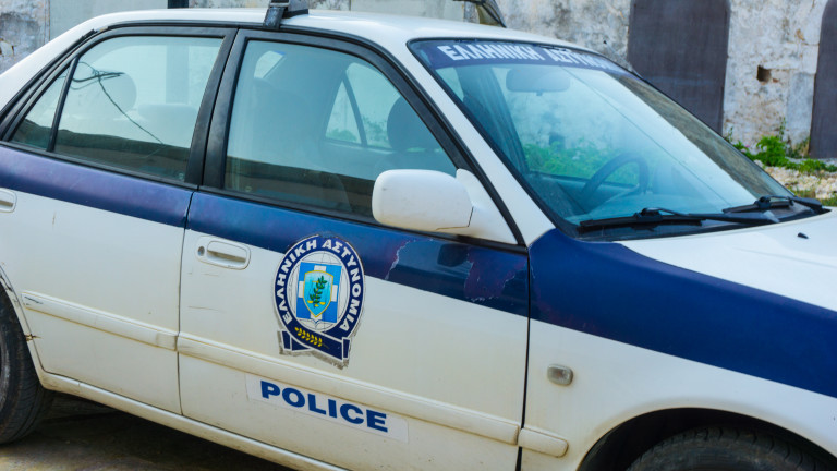 Полицията в Гърция разби банда за трафик на хора, в