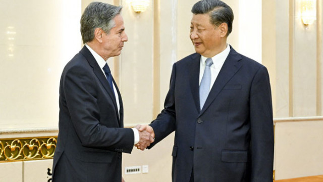 Китайският лидер Си Дзинпин и държавен секретар на САЩ Антъни