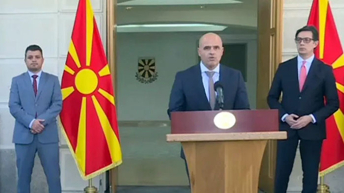 В момента ветото е наше-вътрешно. В момента сами се блокираме