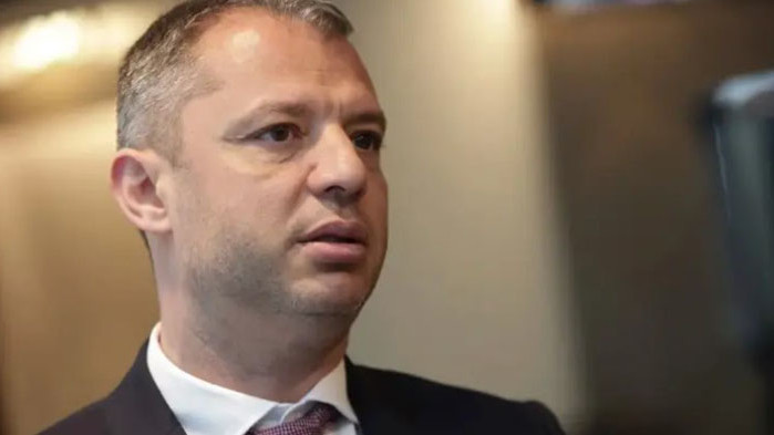 Решението на МС да източи всички свободни средства в енергетиката