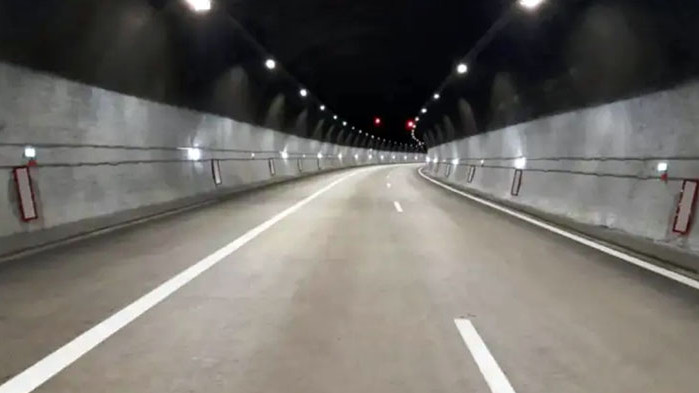 Ограничава се движението в тръбата за Варна на тунел „Витиня"
