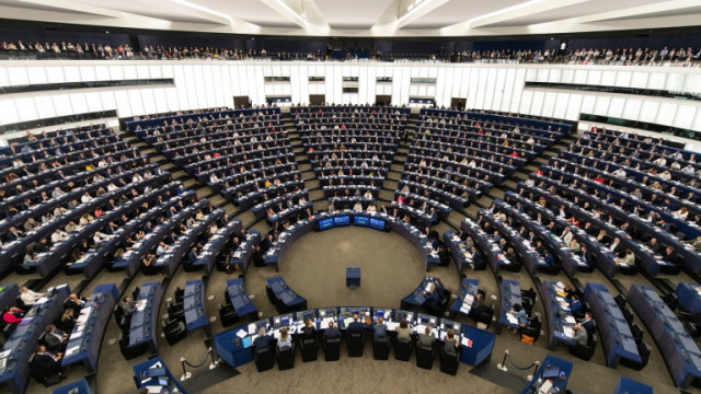 Евродепутатите от Комисията по петициите призоваха Съвета да одобри присъединяването
