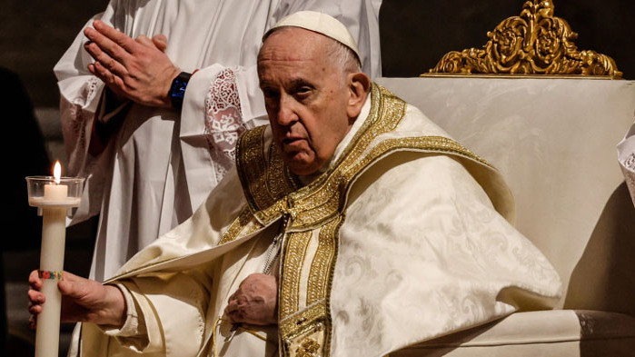 Папата предупреждава, че войната в Украйна изглежда „няма край“