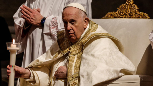 Папа Франциск каза в петък че не вижда край на войната