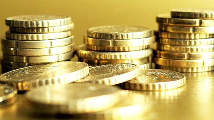 Сръбски митничари и полицаи на ГКПП Батровци на сръбско-хърватската граница