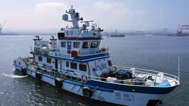 Китай пусна във вода първия си интелигентен изследователски кораб