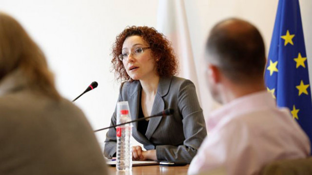 Иванка Шалапатова: Доходната политика все още е длъжник на много българи