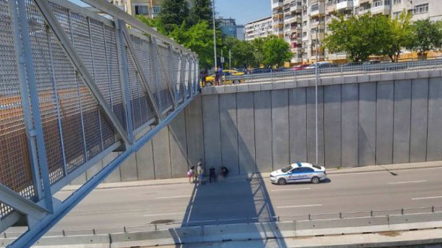 Жена скочи от надлез на бул. „Левски“ във Варна