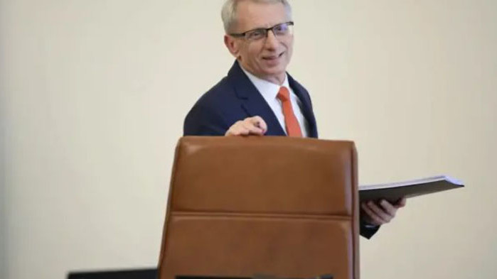 Премиерът Николай Денков ще направи отчет на първия месец на