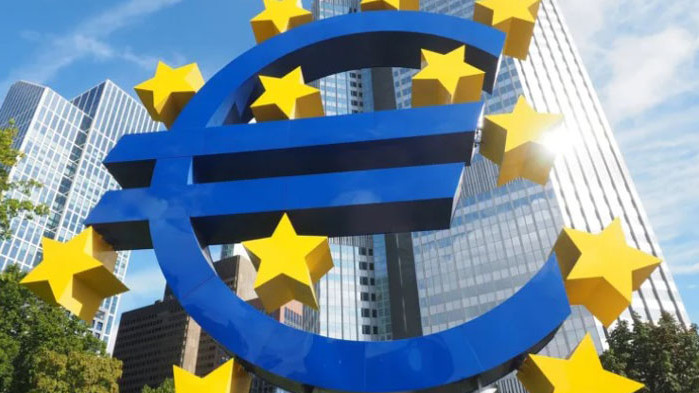 Правната комисия каза „НЕ“ на референдума за еврото