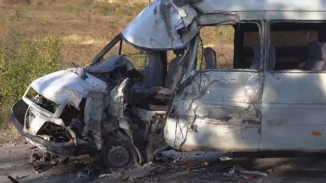 6 са вече жертвите на тежката катастрофа на микробус с камион край Видин