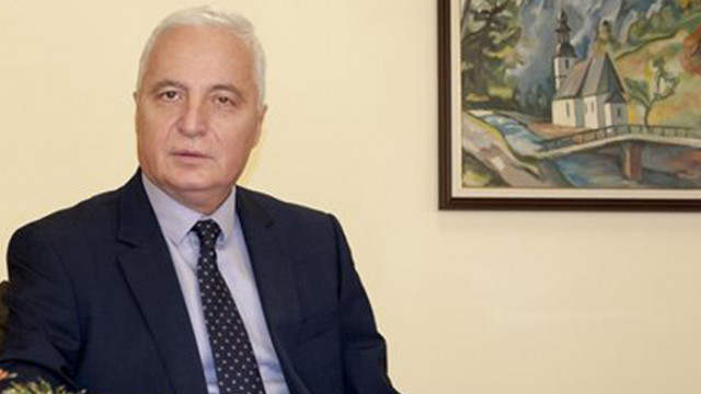 Цветан Цветков бившият шеф на Сметната палата който бе върнат