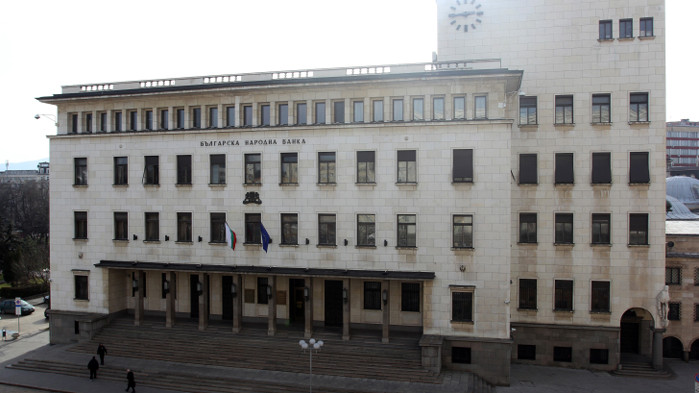 В продължило около 10 минути заседание на Комисията по бюджет