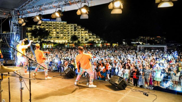 9 безплатни концерта във ваканционно селище “Албена” през Лято 2023