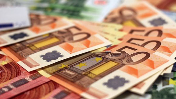 Еврото достигна най-високите нива спрямо долара от март 2022 г.