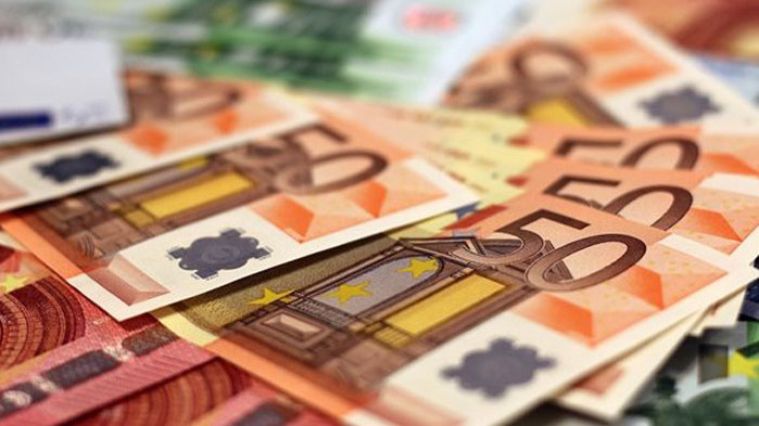 Еврото се задържа на най-високите си нива от февруари 2022 г.