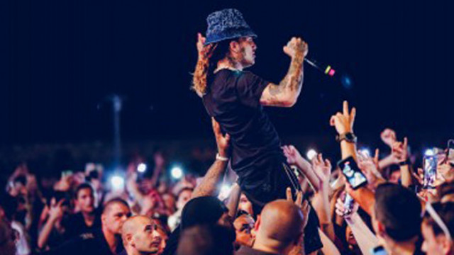 Хип-хоп фестивал събра хиляди на Морската гара