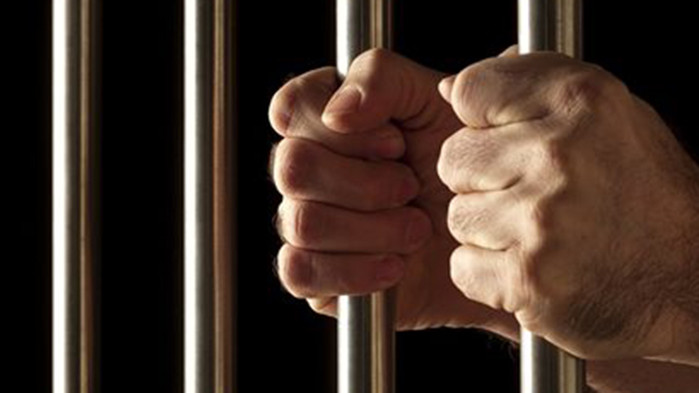 Съдът във Варна остави в ареста 41-годишен варненец, обвиняем за
