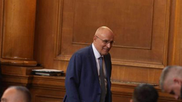 Управителят на Българската Народна Банка Димитър Радев беше преизбран за