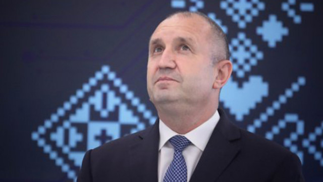Тежки думи си разменят президентът Румен Радев и кандидат кметът