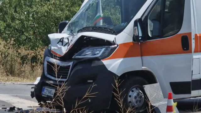 Тежък пътен инцидент стана на пътя Нова Загора Сливен