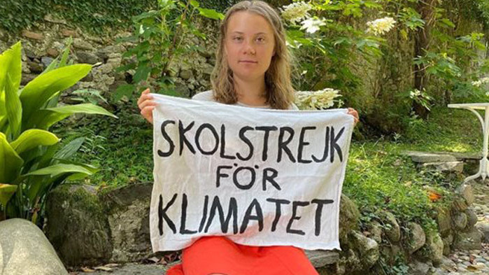 Екоактивистката Грета Тунберг бе глобена за неподчинение на полицейско нареждане