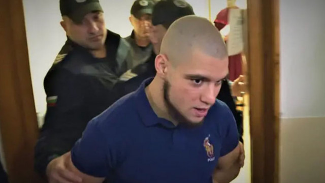Прокурорският син от Перник с нови хулигански прояви, издълбал свастика в килията си