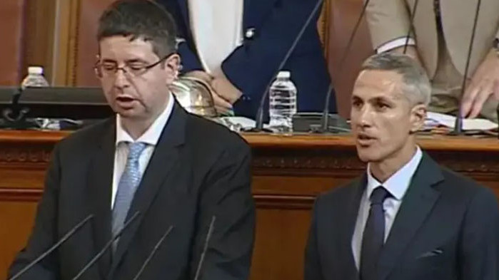 Петър Чобанов и Андрей Гюров се заклеха като подуправители на БНБ