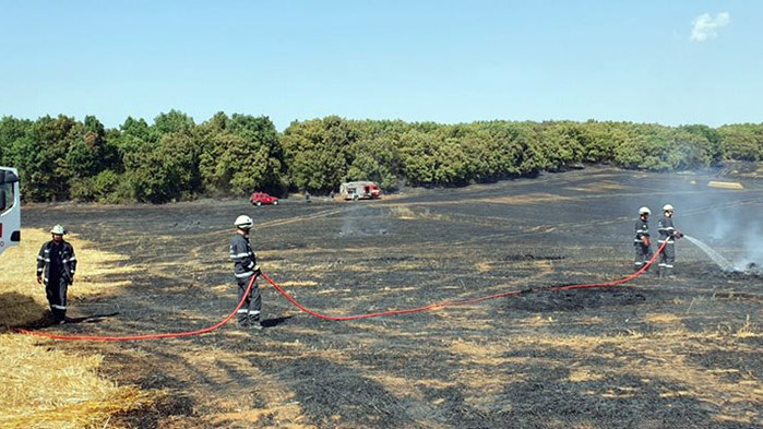 В Гърция пожарите затихват. Нощта премина без особени проблеми за