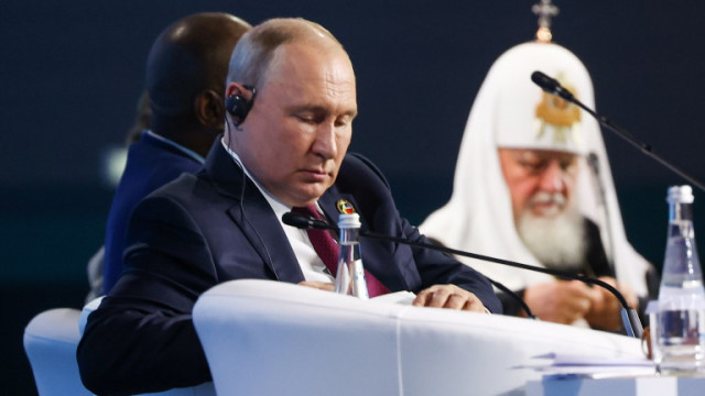 Руският президент Владимир Путин заяви в събота че Русия е готова