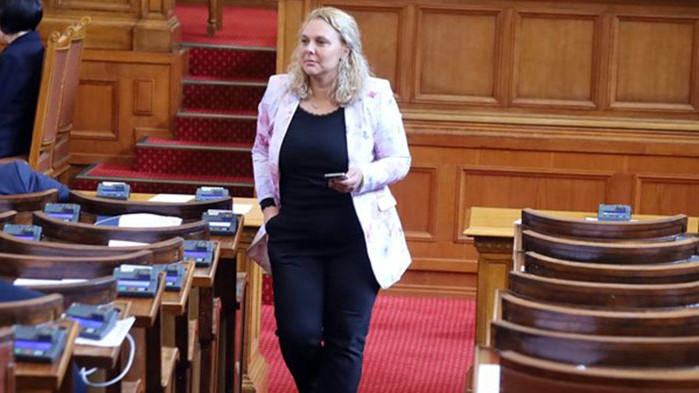 Законът е приет на 21 юли, но все още не