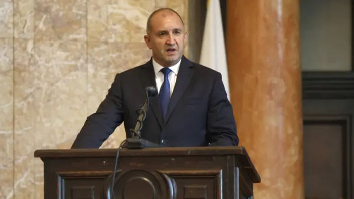 Явор Божанков: Чий интерес защитава Румен Радев? Чий президент е?