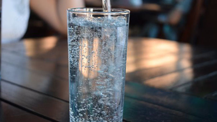 Пиенето на повече от 1,4 л вода в рамките на