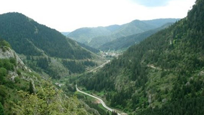 Добри са условията за туризъм в планините днес, съобщиха от