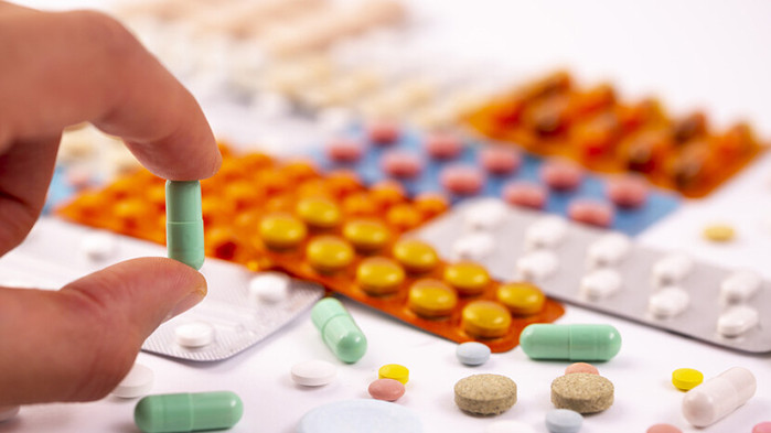 Продажбата на лекарства по лекарско предписание да става само срещу