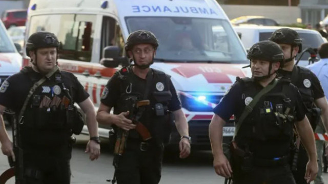 Експлозии отекнаха в Киев след като бе издадена тревога за