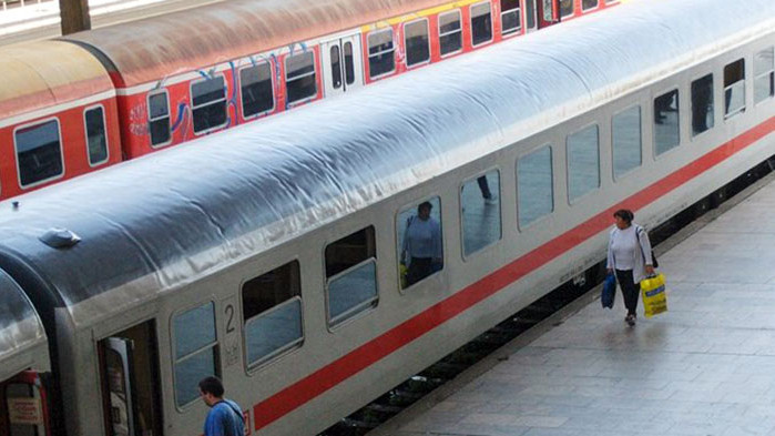 БДЖ провериха защо 16 пътници от влака Русе-Бургас, който е