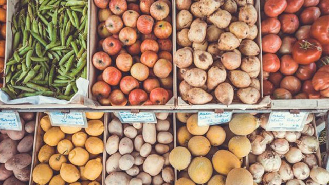 Ръст в цените на краставиците, картофите и зелето